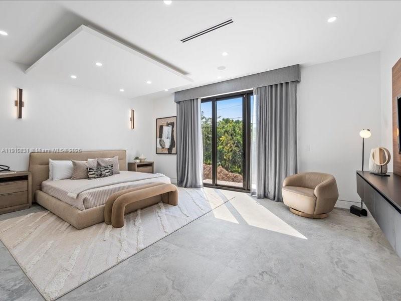 NORMANDY GOLF COURSE - Residential