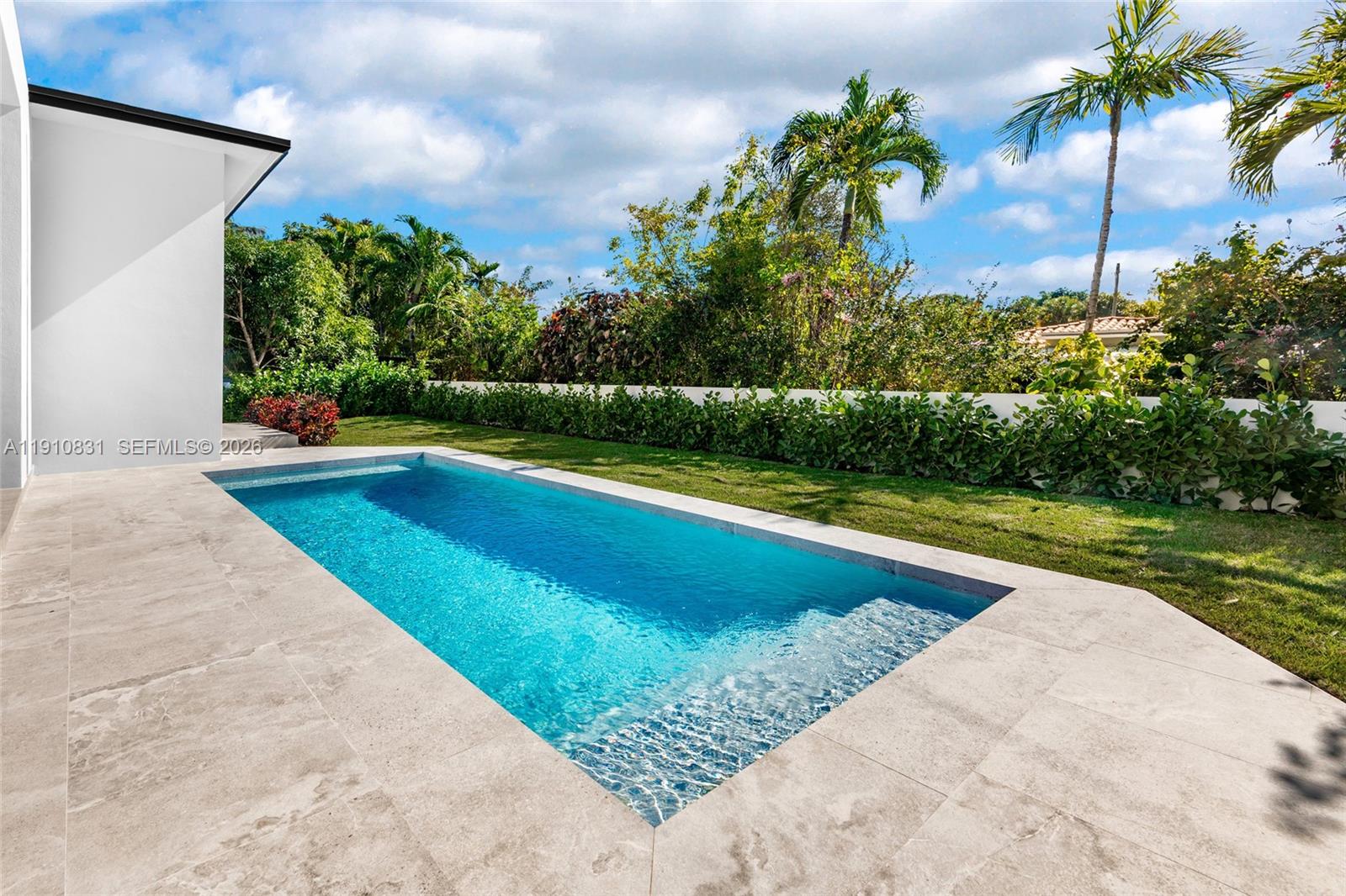 NORMANDY GOLF COURSE - Residential