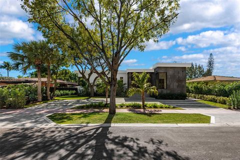 270 N Shore Dr Miami Beach FL 33141