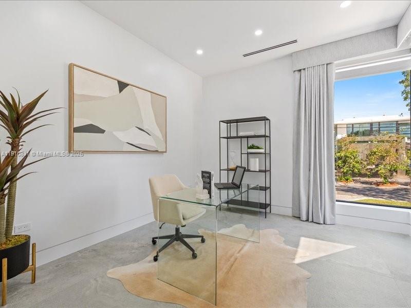 NORMANDY GOLF COURSE - Residential