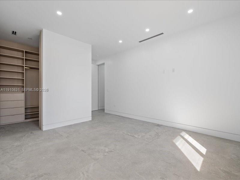 NORMANDY GOLF COURSE - Residential