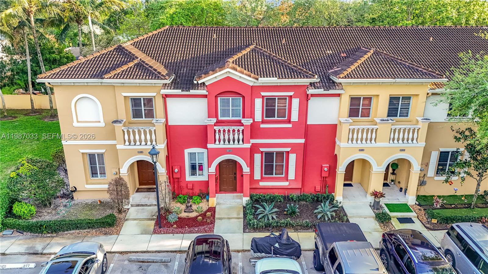 VILLAGE WALK - Residential