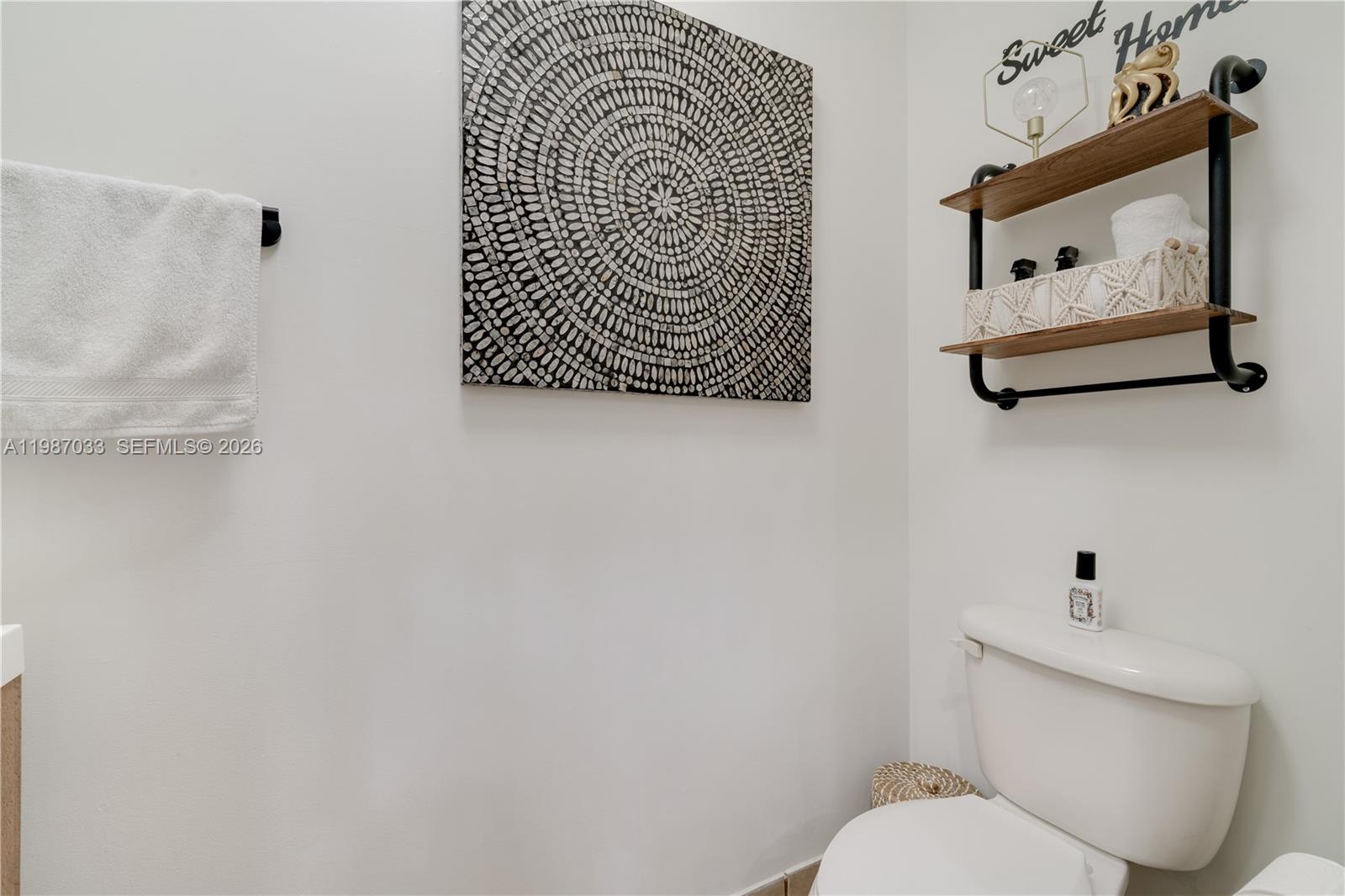 VILLAGE WALK - Residential