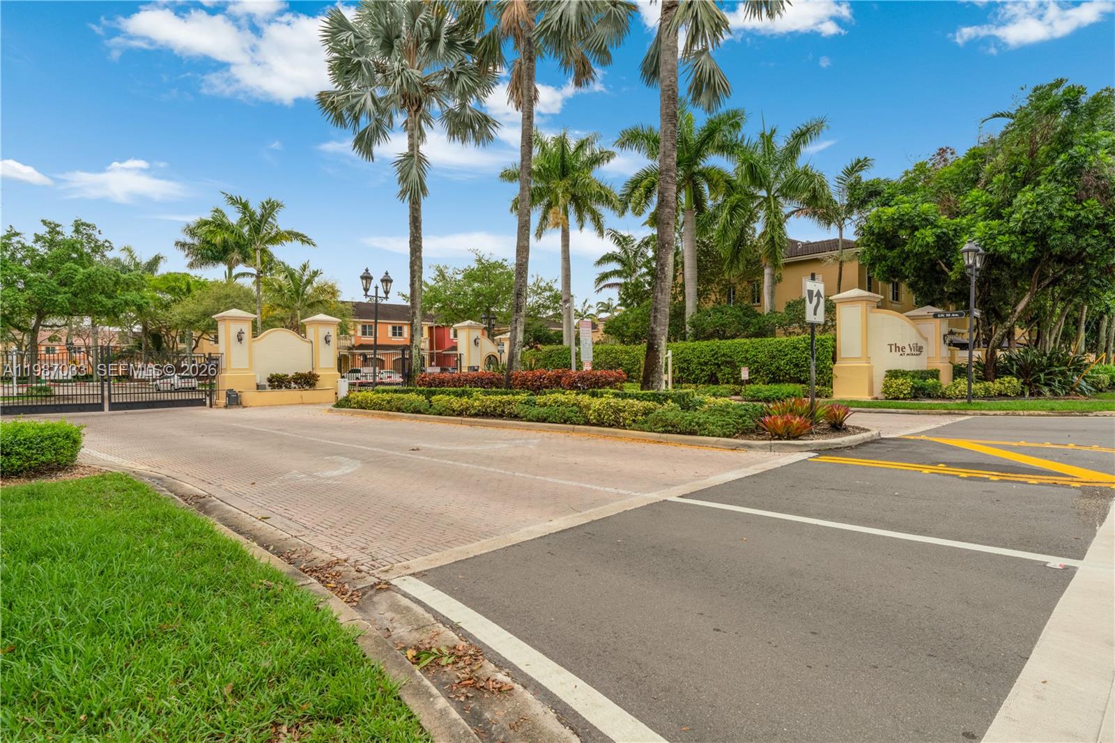 VILLAGE WALK - Residential