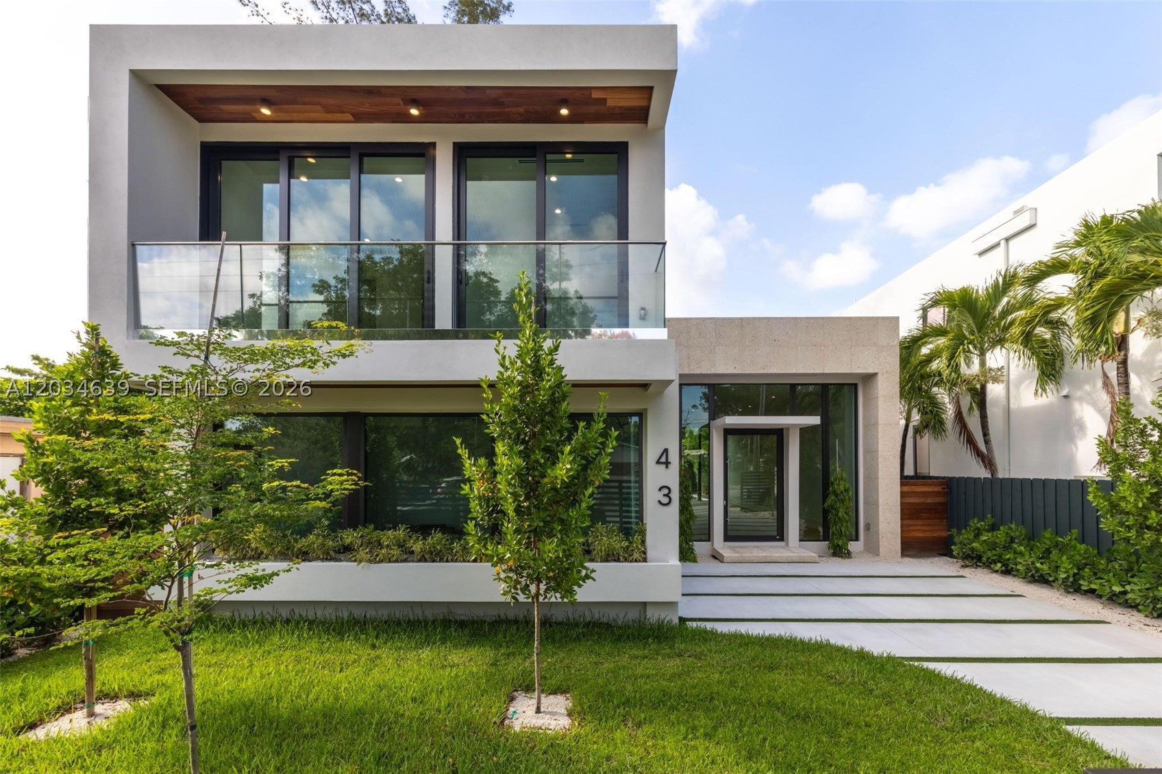 43 NW 42nd St