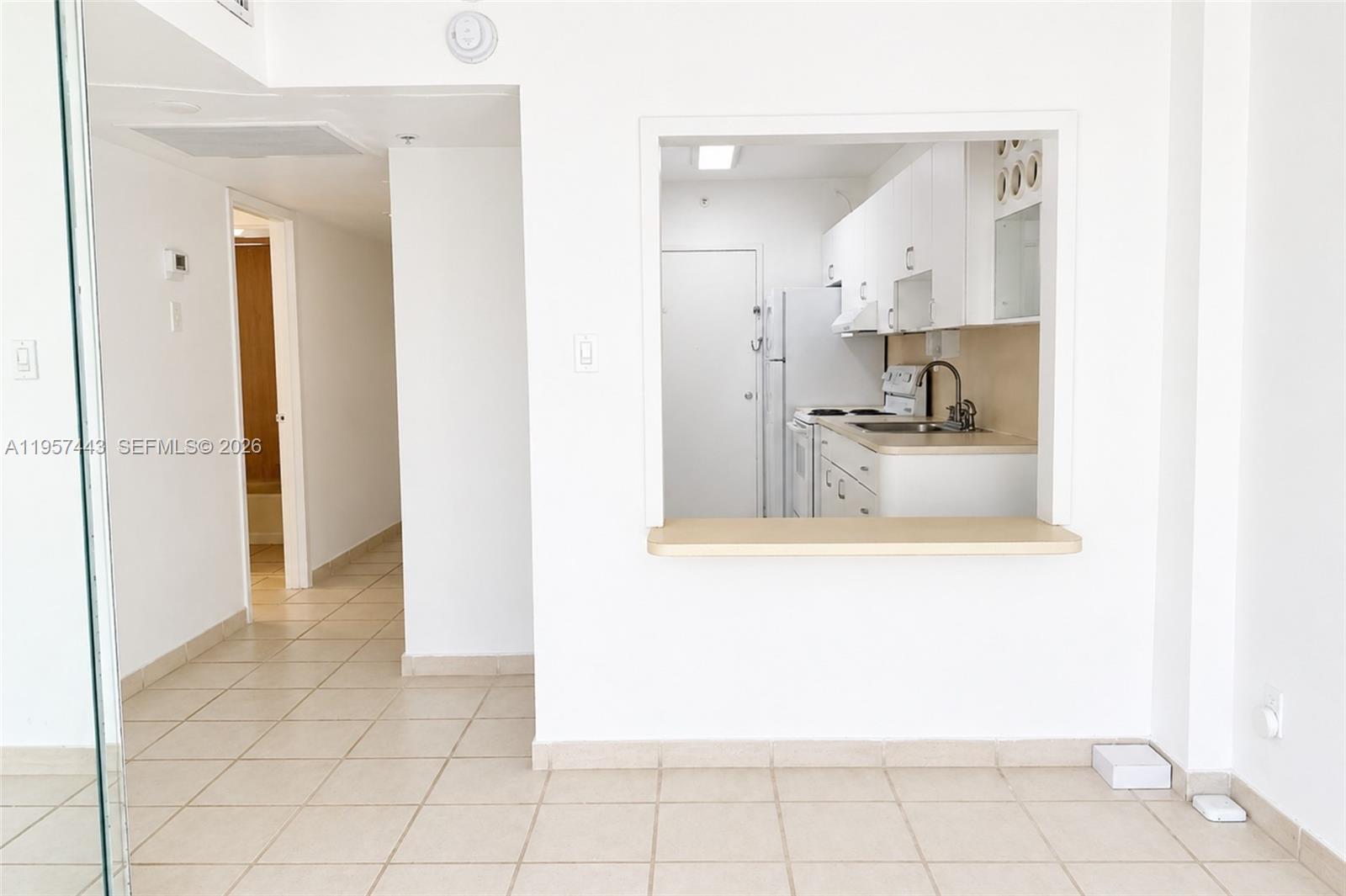 THE DECOPLAGE CONDO - Residential