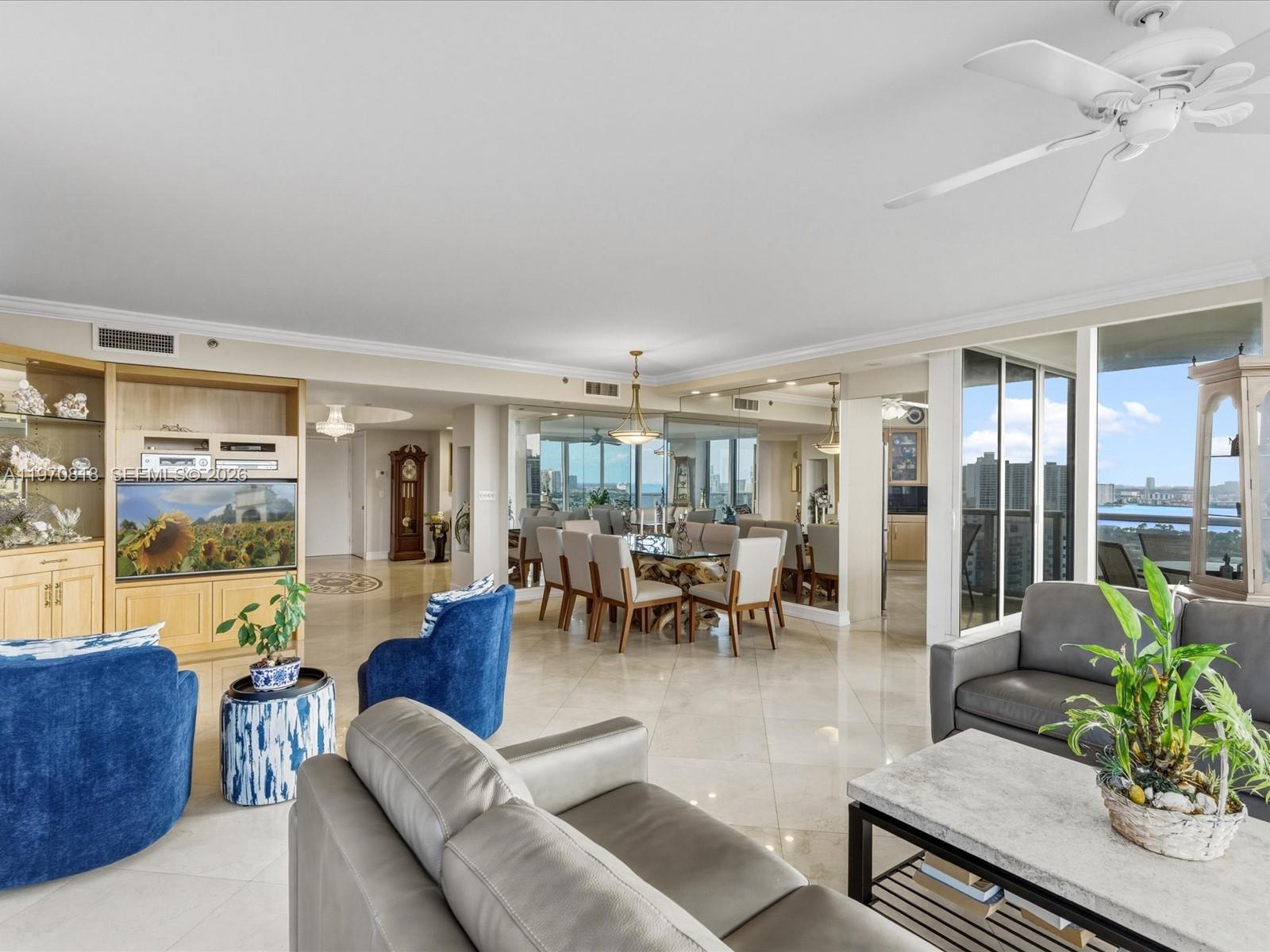 OCEAN ONE CONDO - Residential