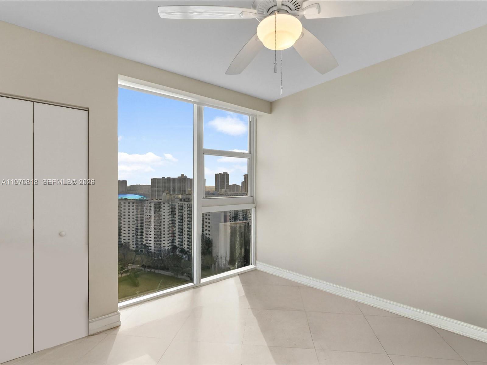 OCEAN ONE CONDO - Residential