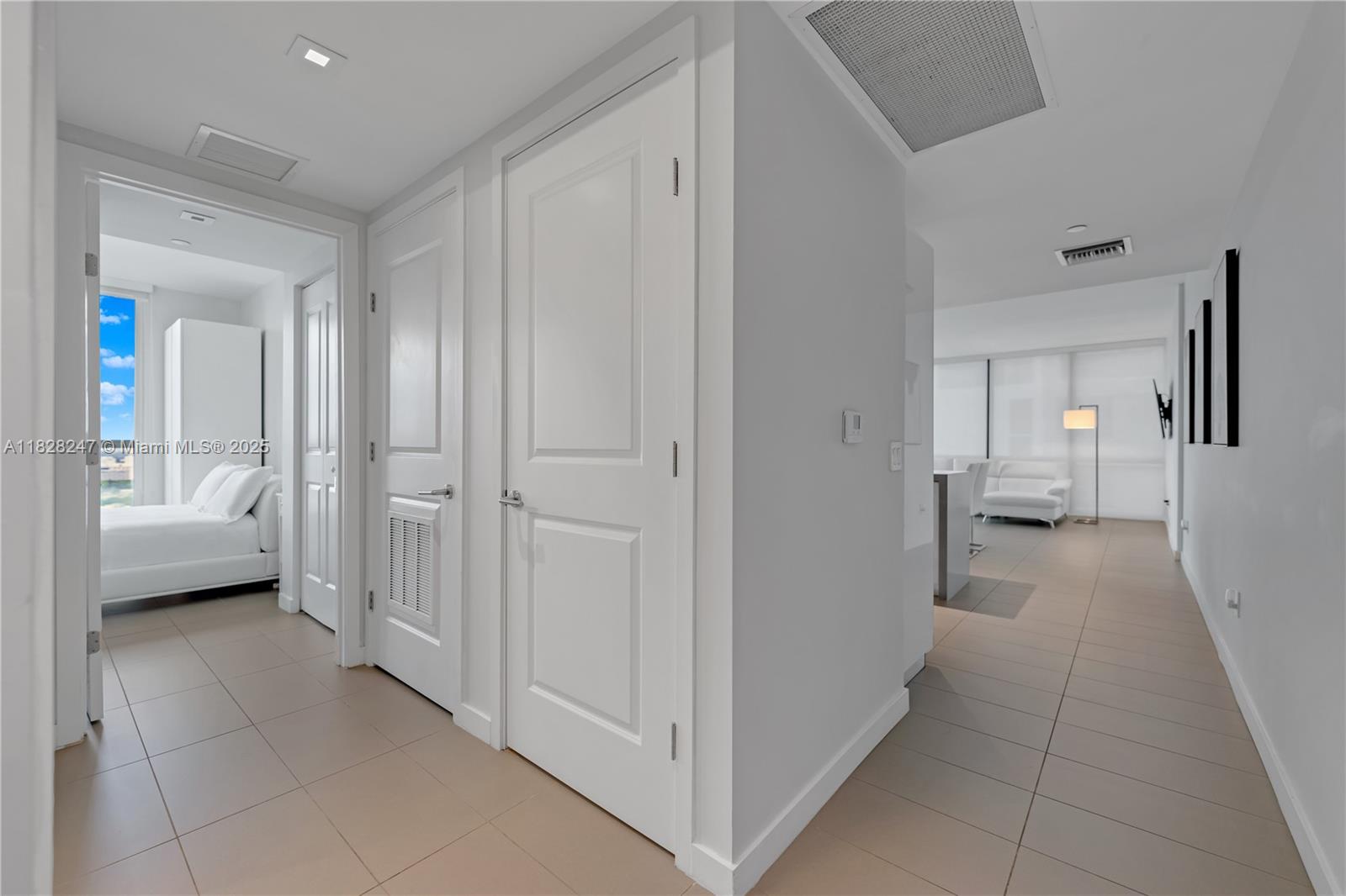 CANVAS CONDO - Residential