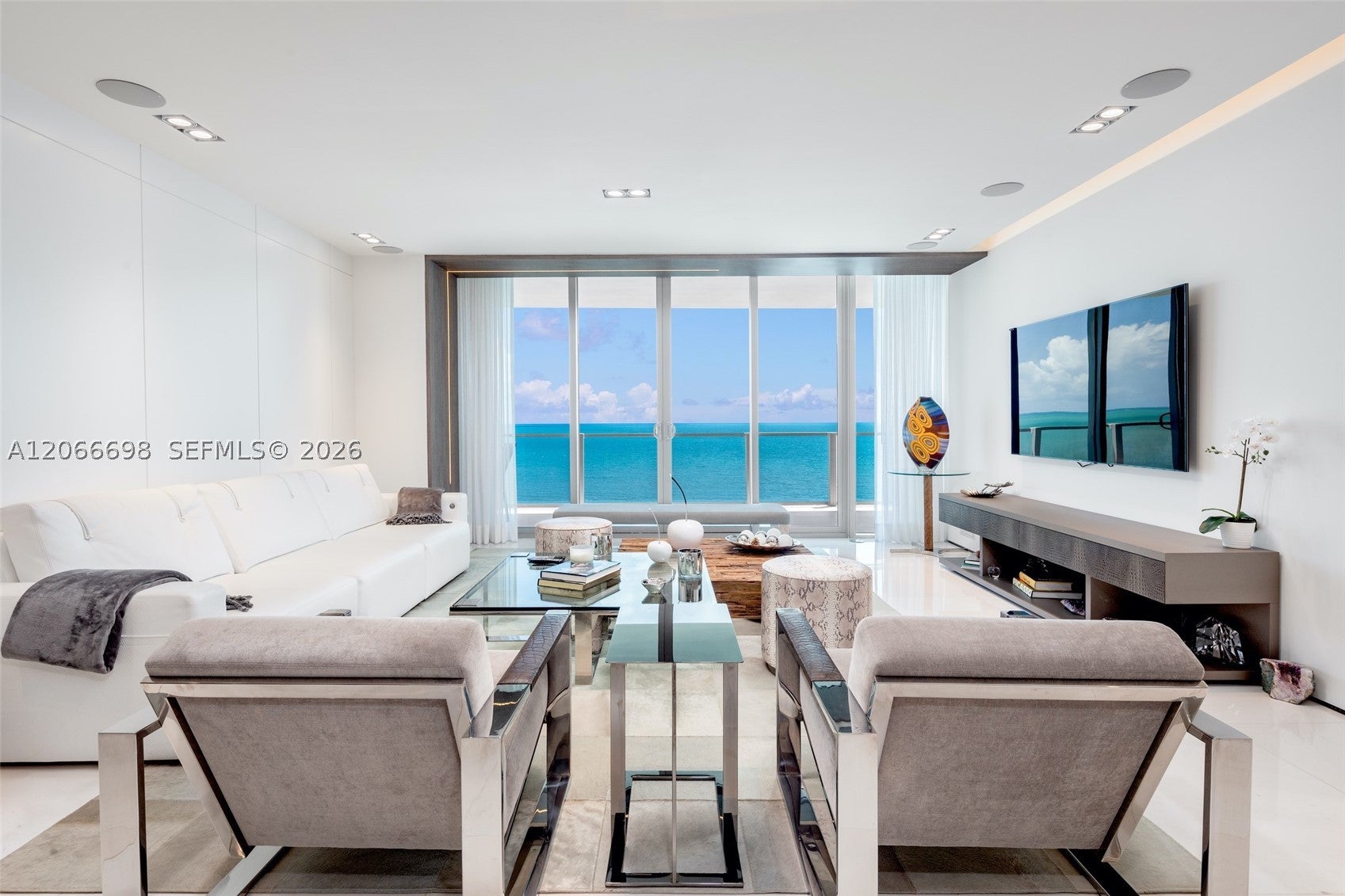 360 Ocean Dr 804S