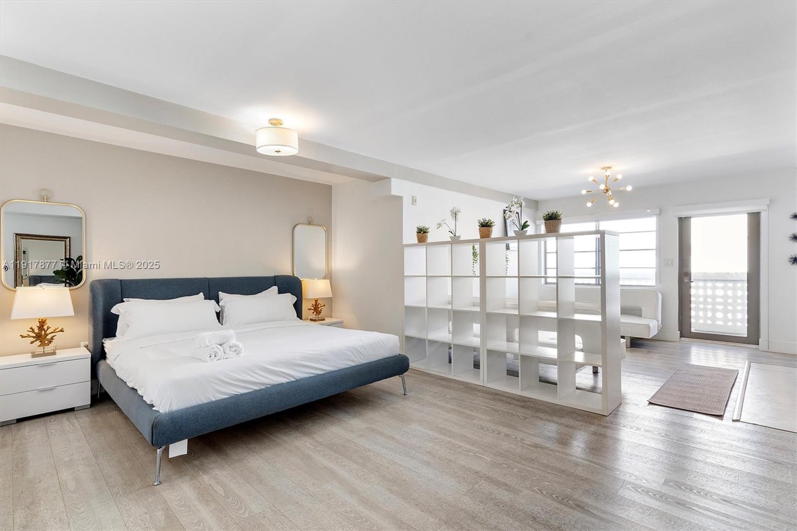 THE STRAND ON OCEAN DRIVE - Residential