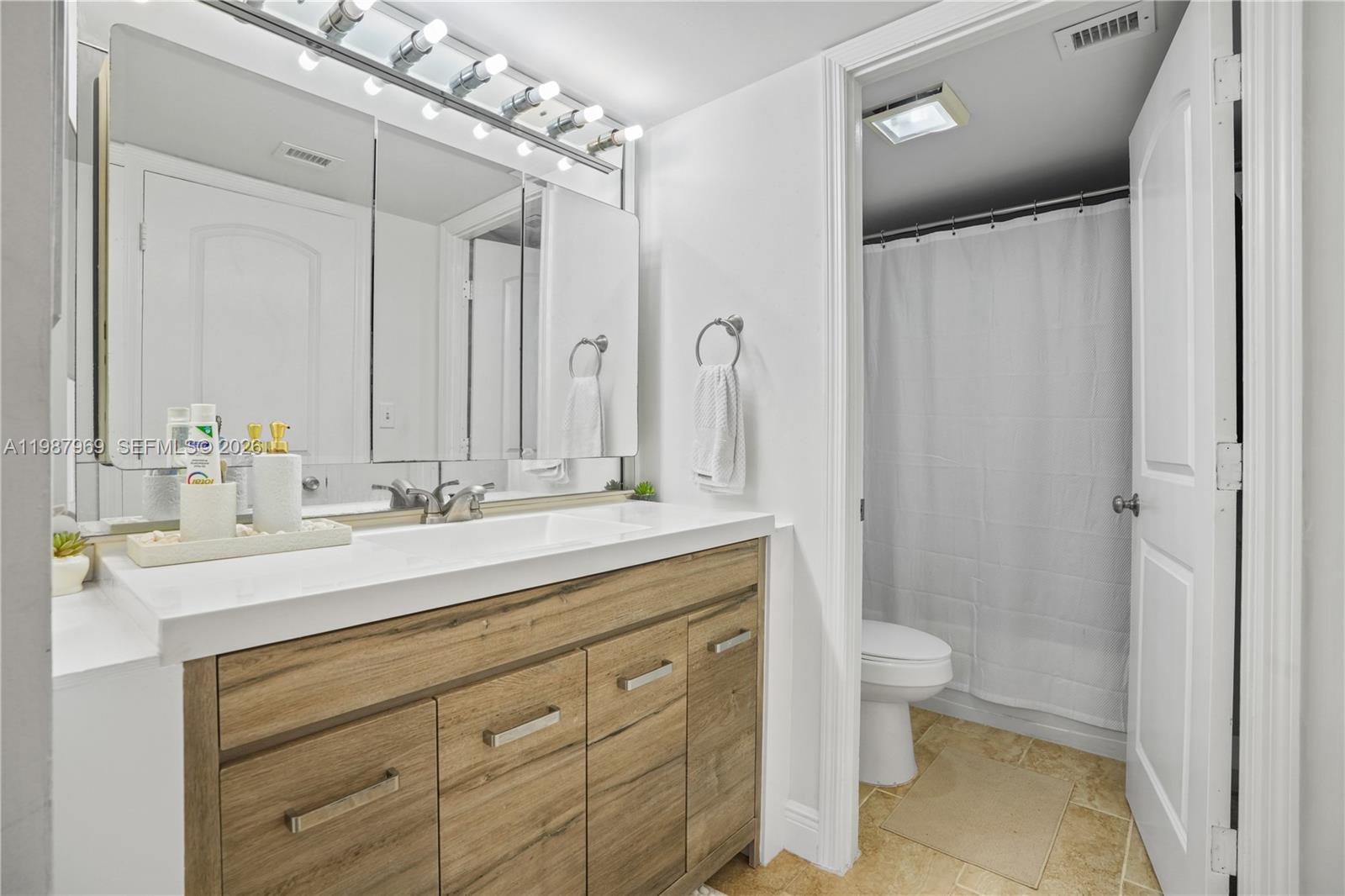 TOWER PORTSMOUTH AT PORT - Residential