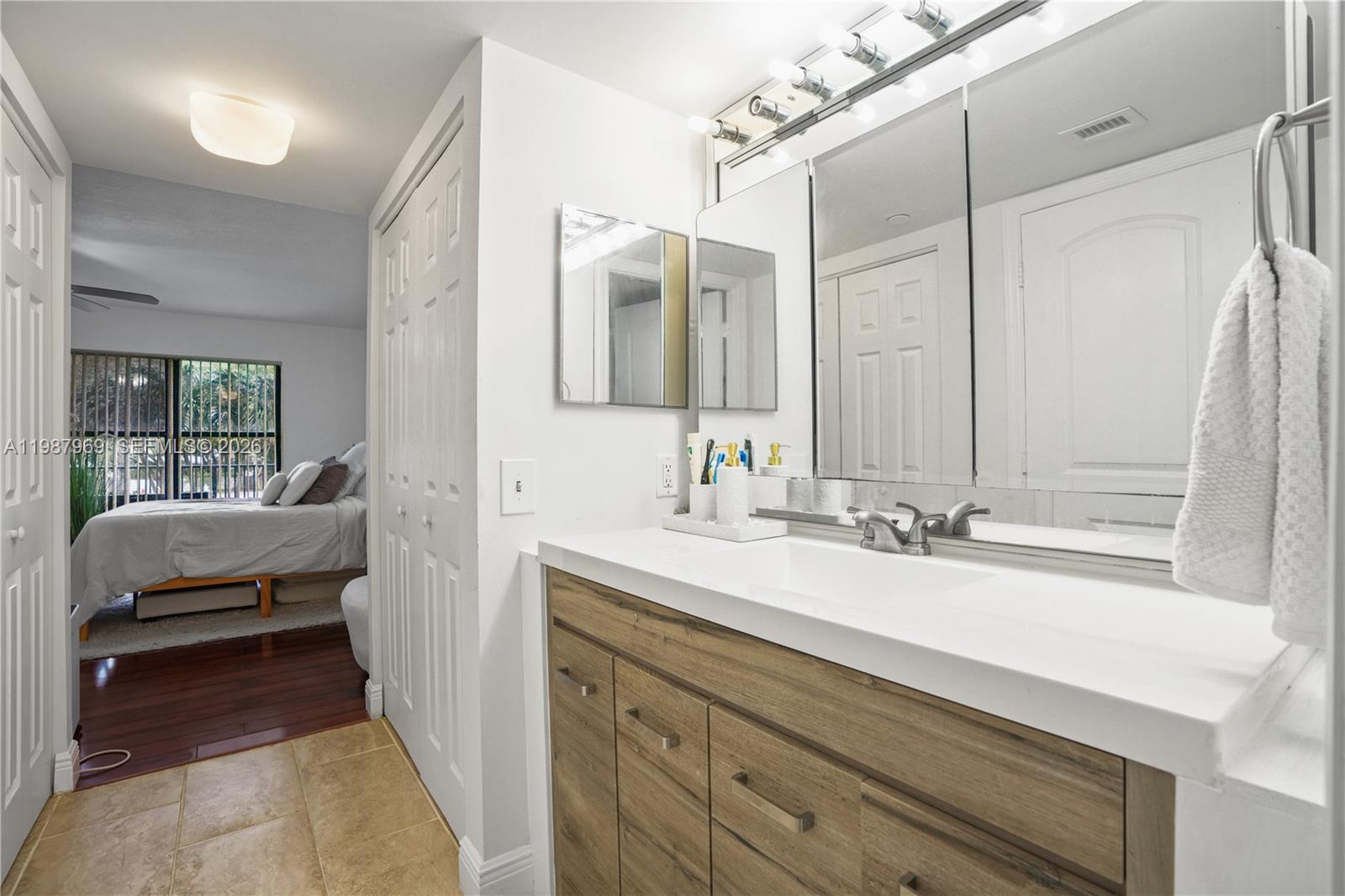 TOWER PORTSMOUTH AT PORT - Residential