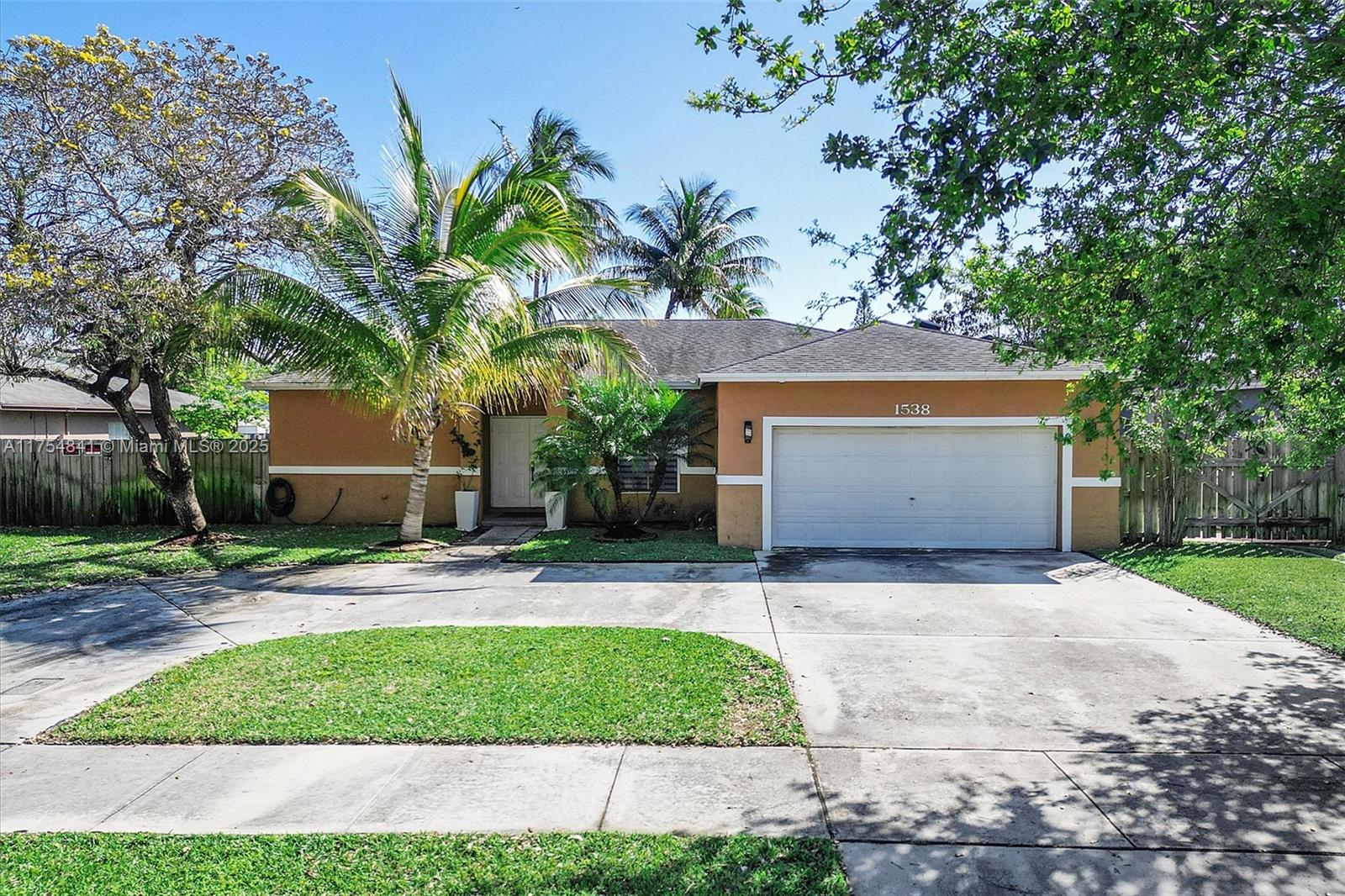 Property for Sale at 1538 Nw 7th Ln, Pompano Beach, Broward County, Florida - Bedrooms: 4 
Bathrooms: 2  - $530,000