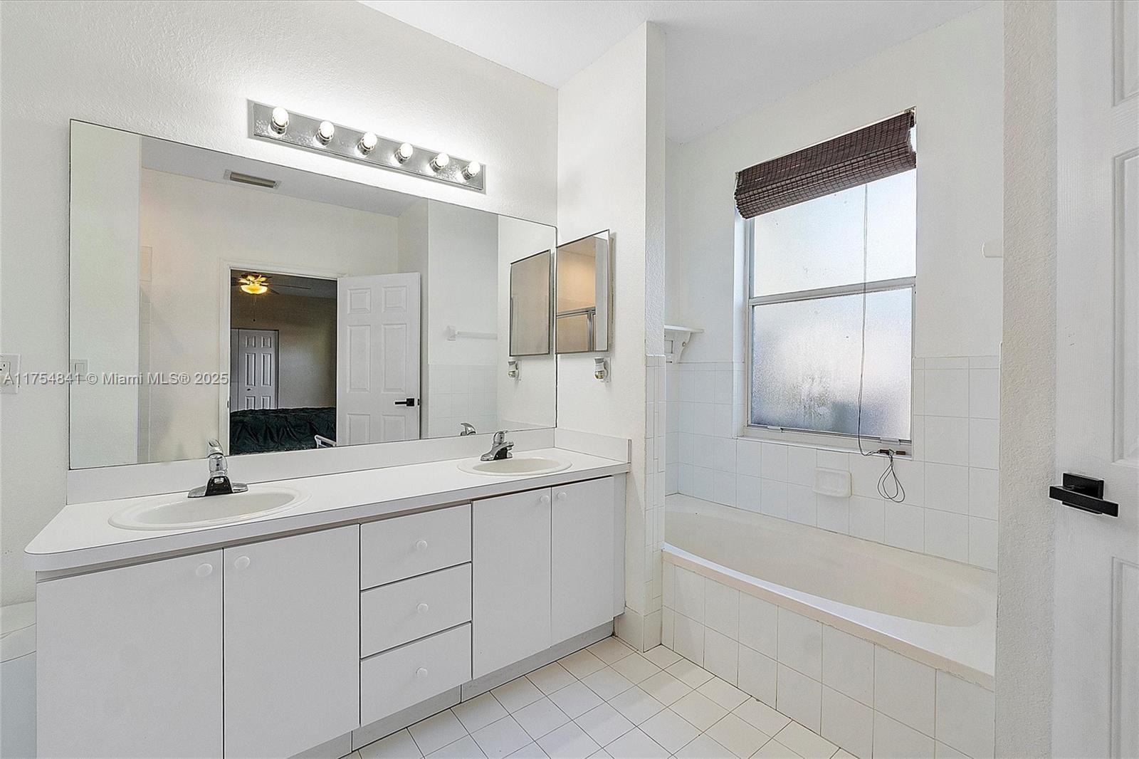 POMPANO BCH COMMUNITY - Residential