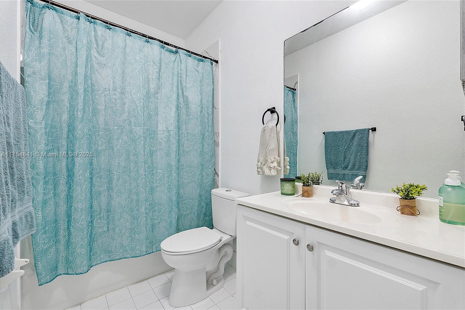 POMPANO BCH COMMUNITY - Residential