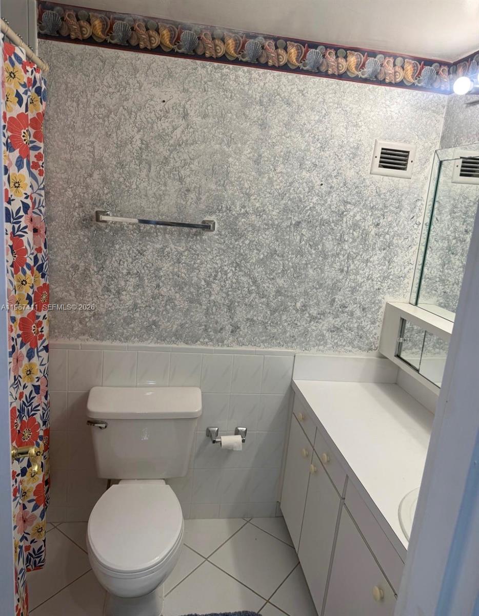 3505 S Ocean Dr 1018