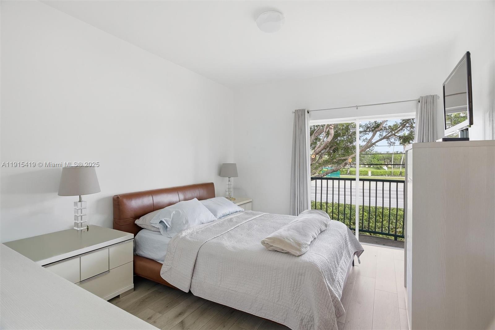 ANTIGUA AT SPRING VALLEY - Residential Lease