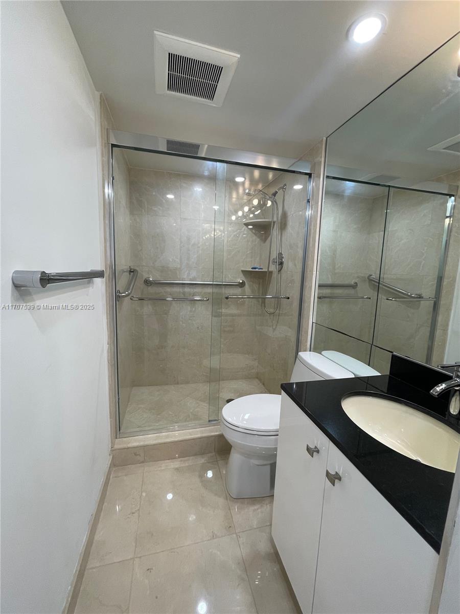WATERVIEW CONDO - Residential Lease