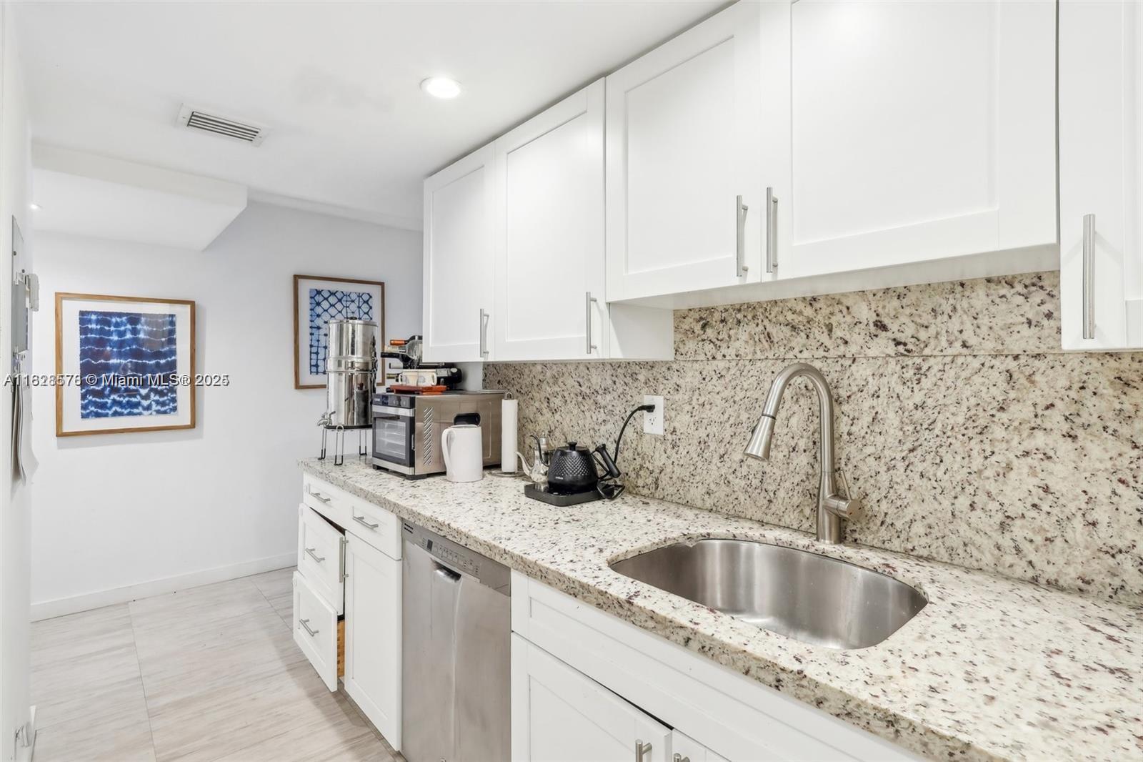 THE RIVIERA CONDO - Residential