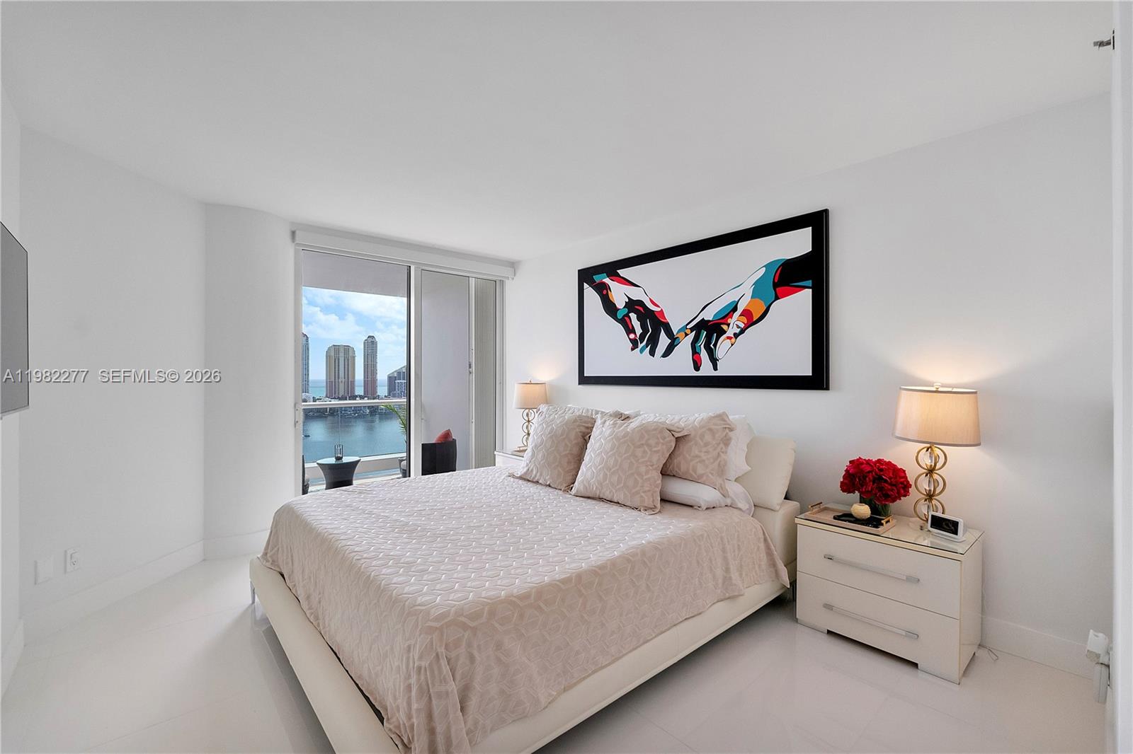 Williams Island - Residential