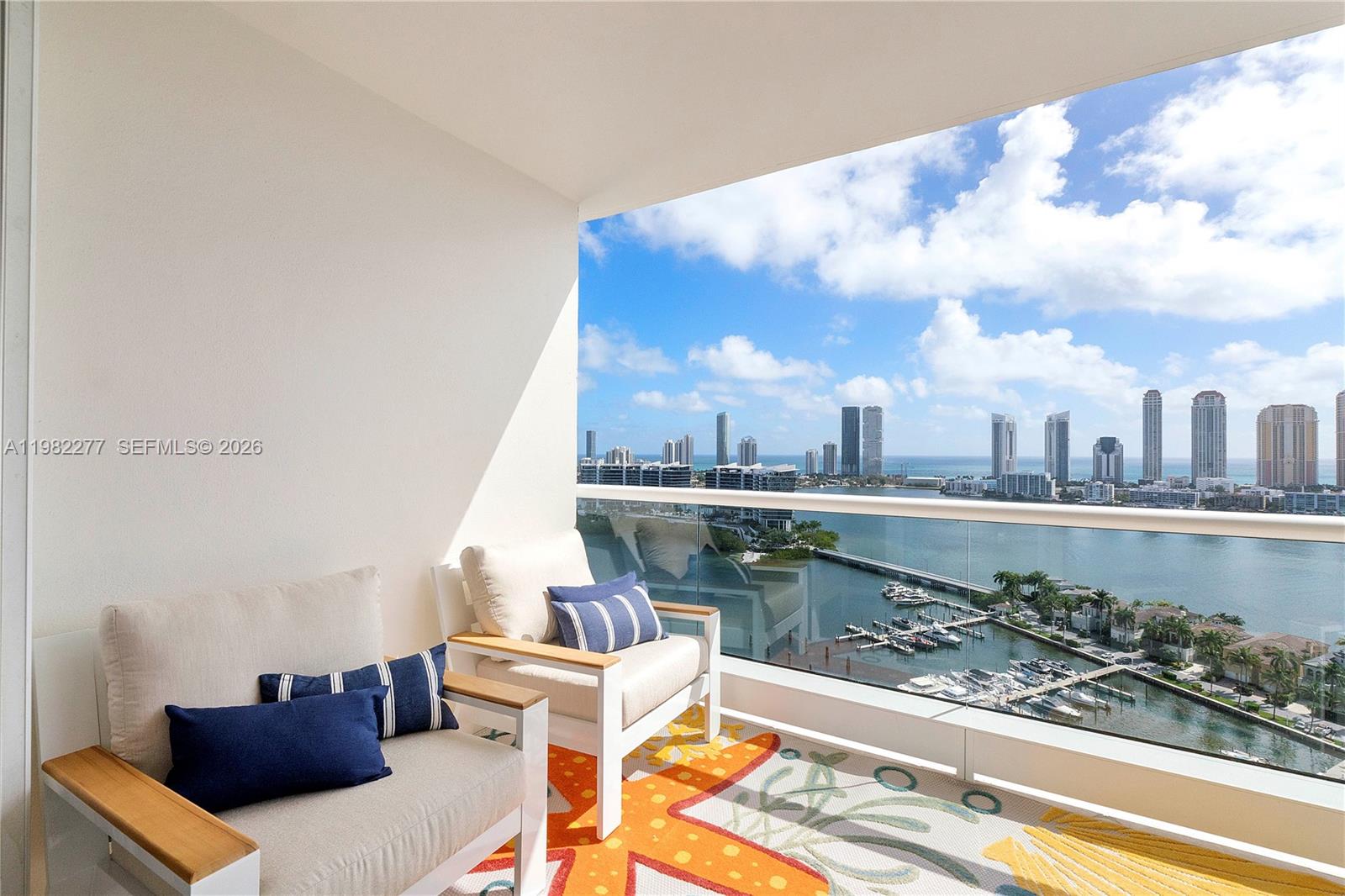 Williams Island - Residential