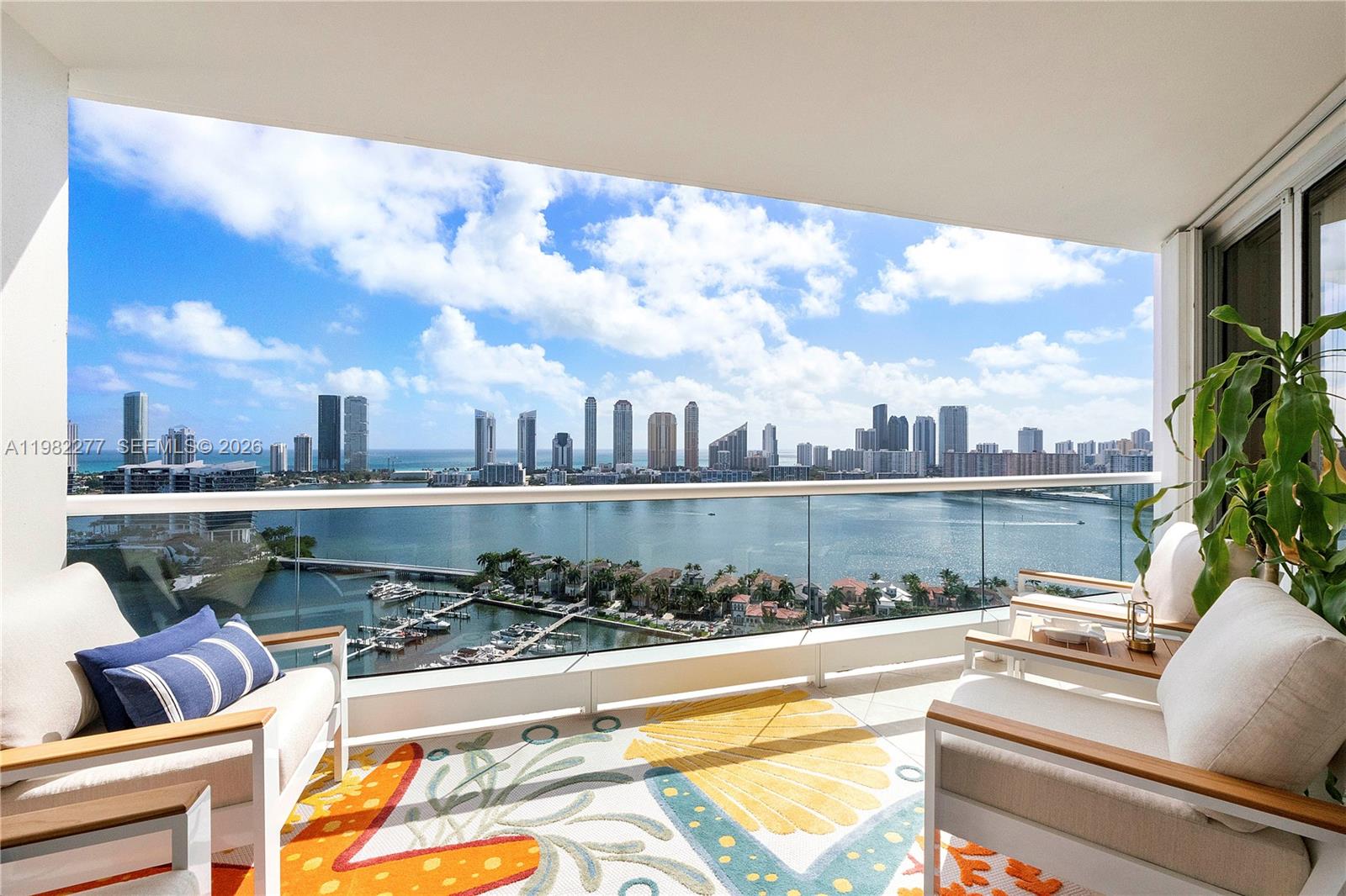 Williams Island - Residential