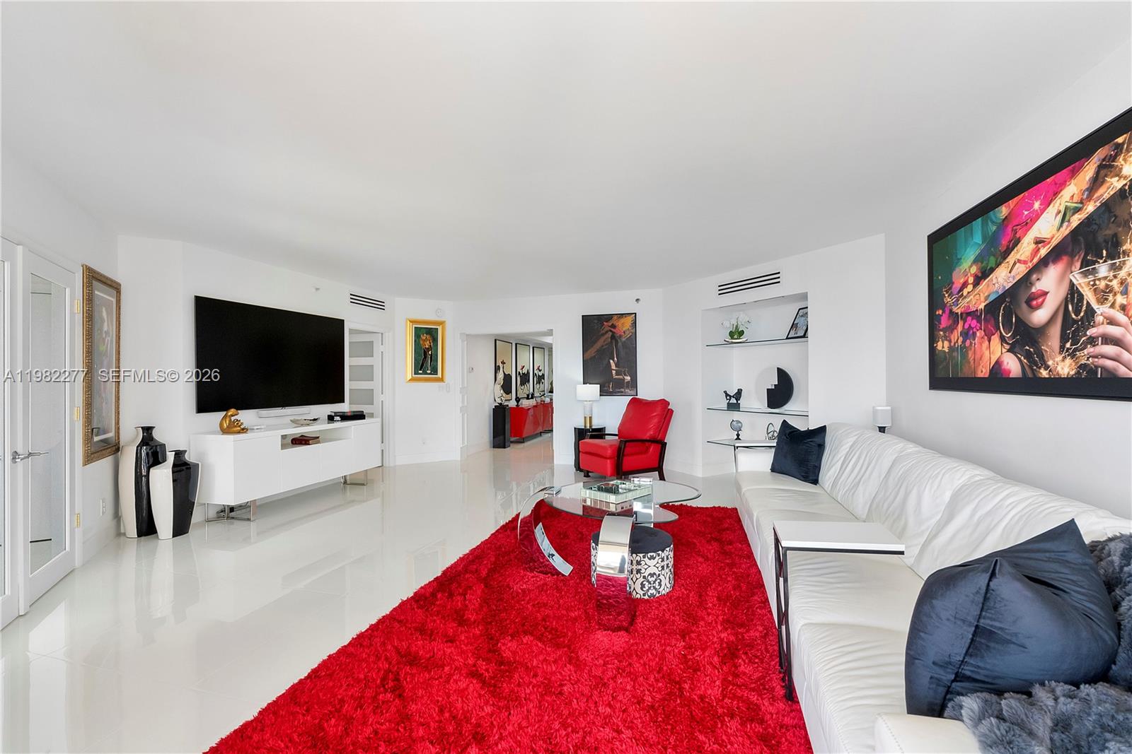 Williams Island - Residential