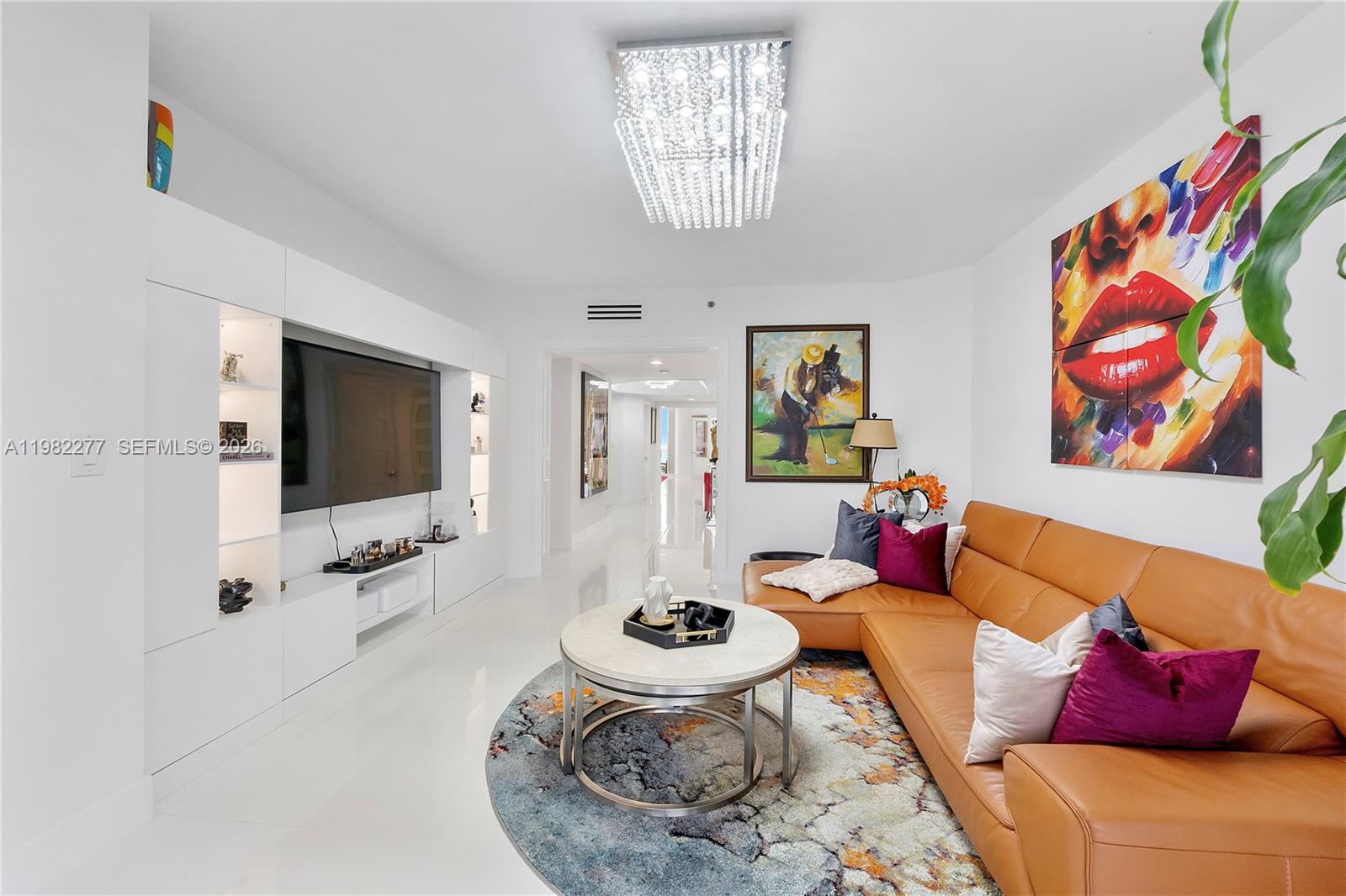 Williams Island - Residential