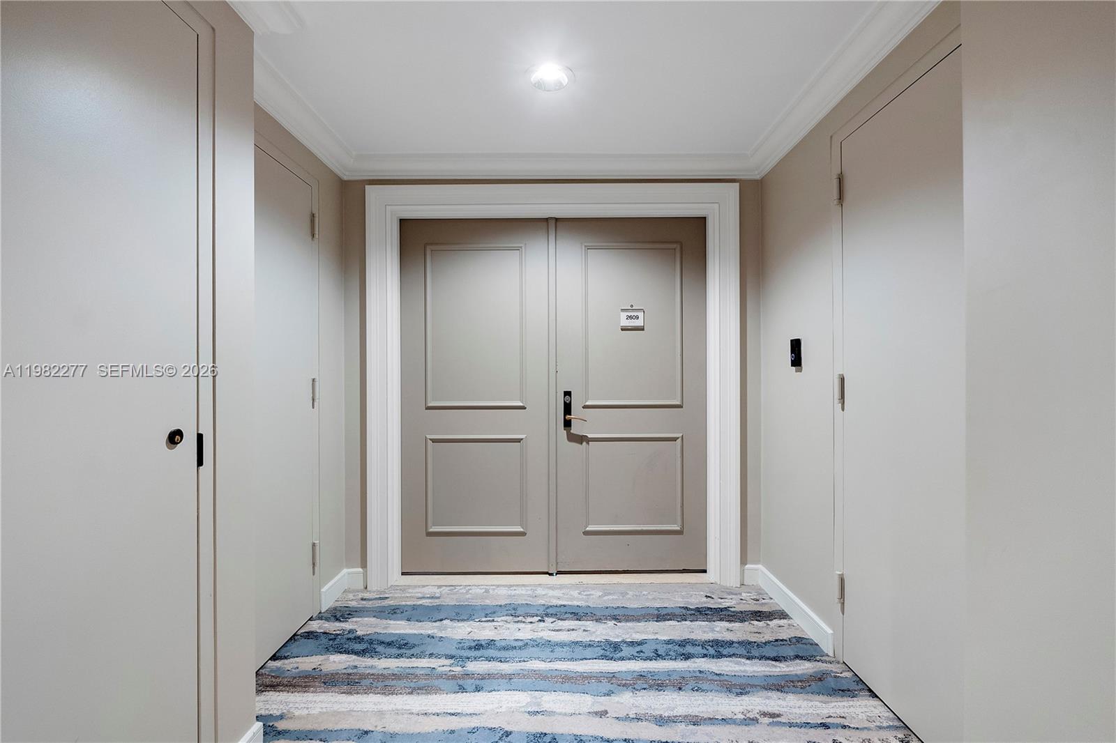 Williams Island - Residential