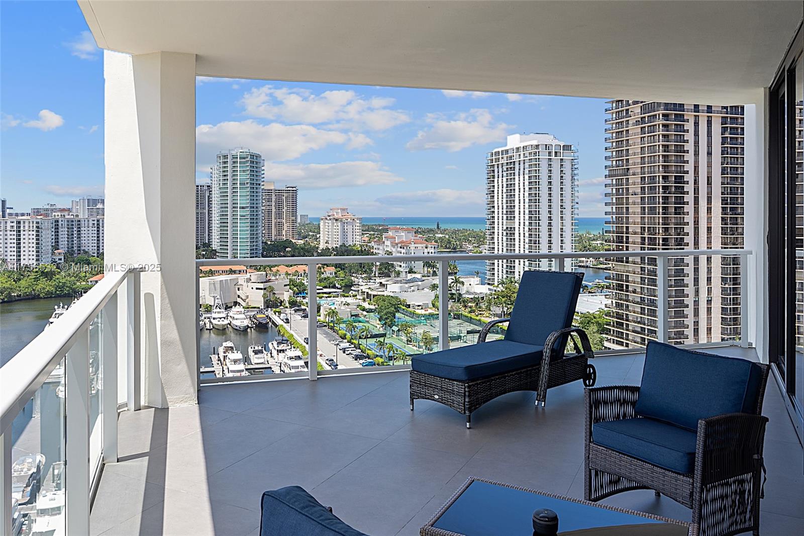 19500 Turnberry Way 16B, Aventura, Miami-Dade County, Florida - 3 Bedrooms  
4 Bathrooms - 