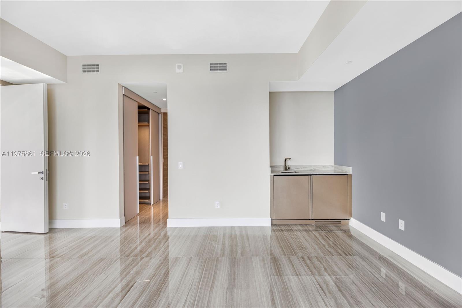 18975 COLLINS CONDO - Residential Lease