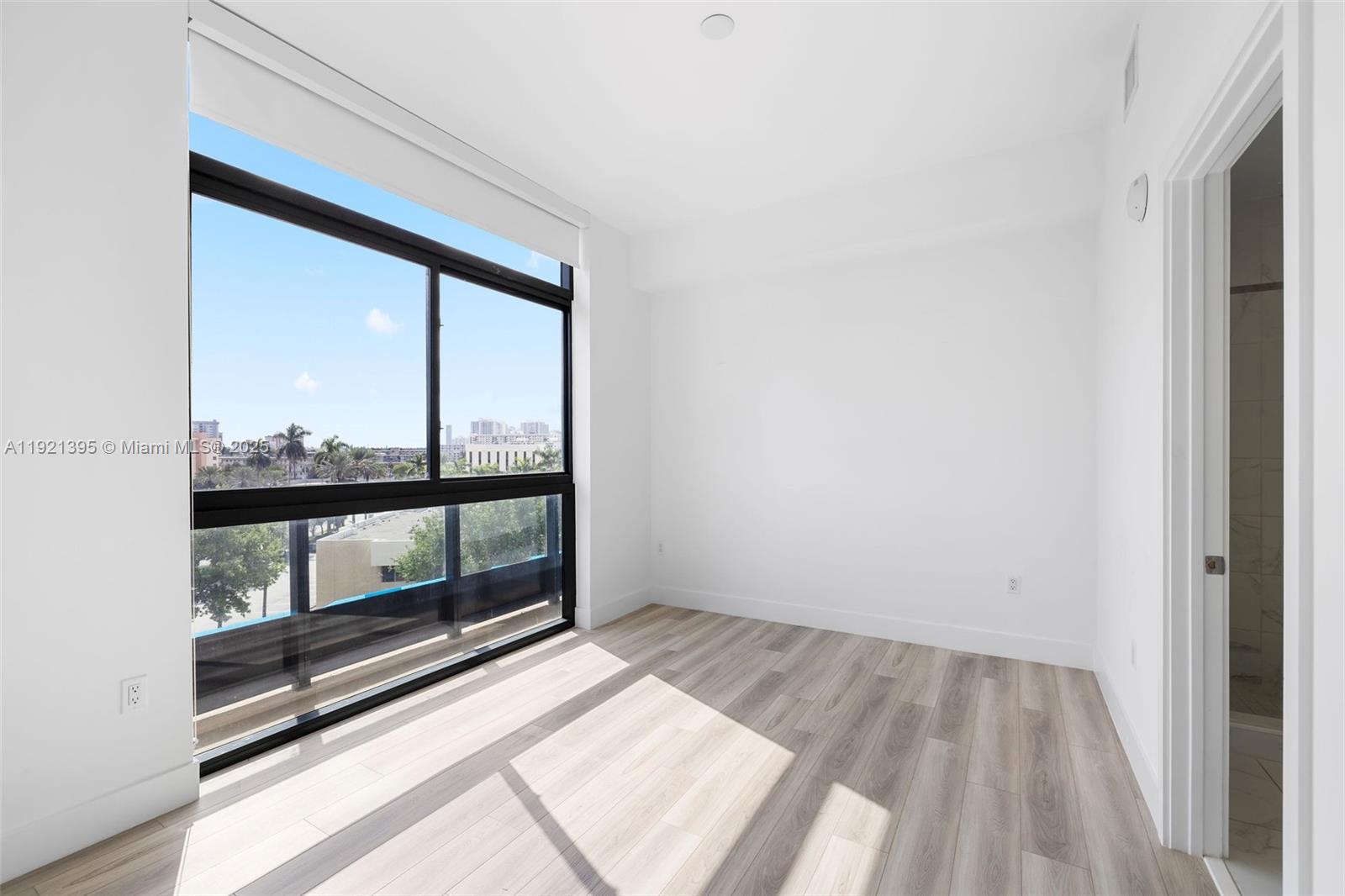 Slate Hallandale - Residential Lease