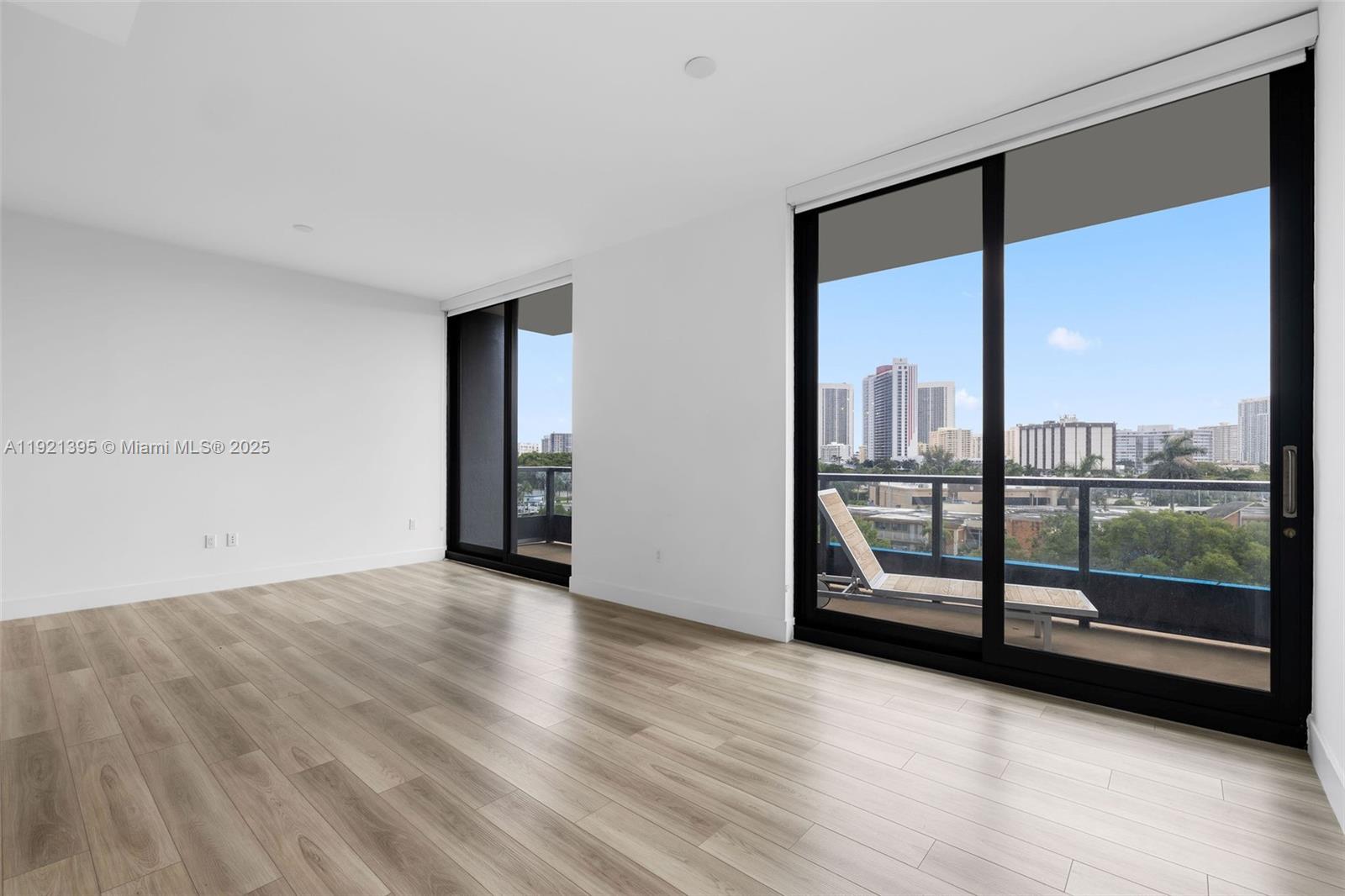 Slate Hallandale - Residential Lease