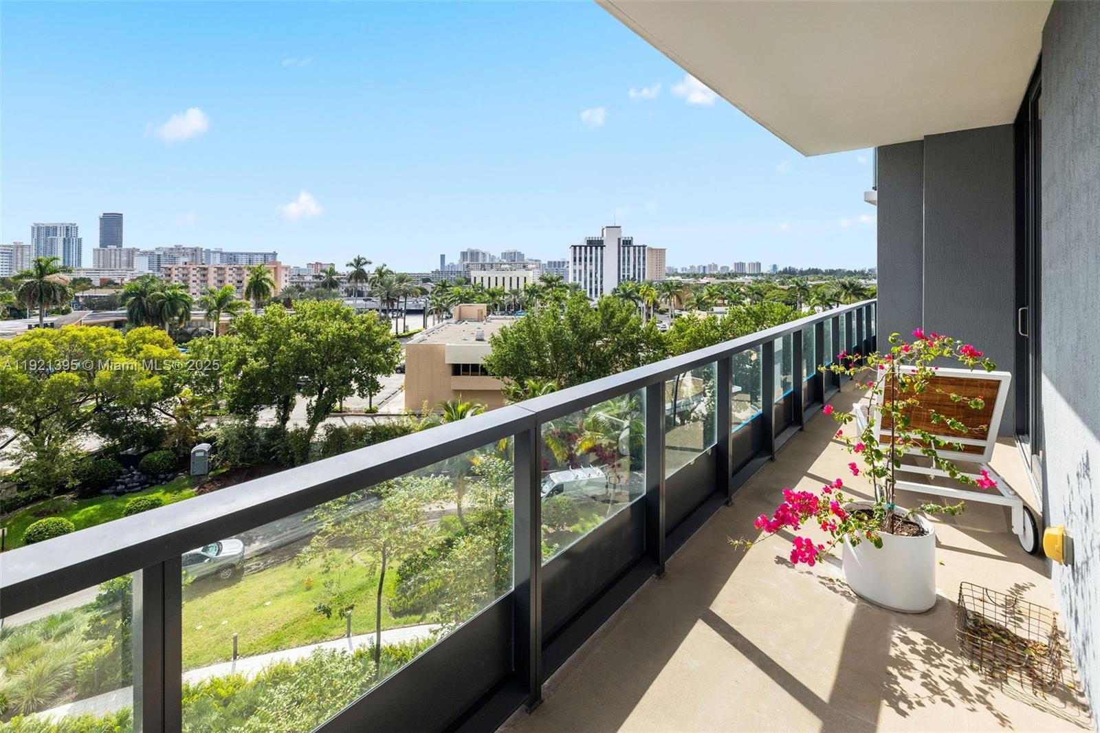 Slate Hallandale - Residential Lease