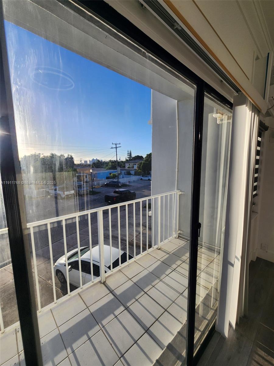 ISLE OF NORMANDY MIAMI VI - Residential Lease