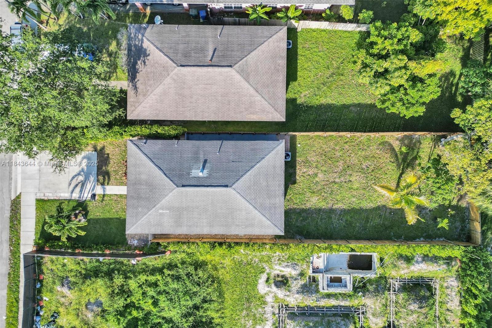 OAKLAND PARK SECOND ADD - Residential