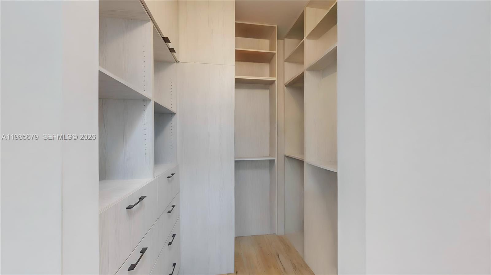 MCMINN ESTATES - Residential