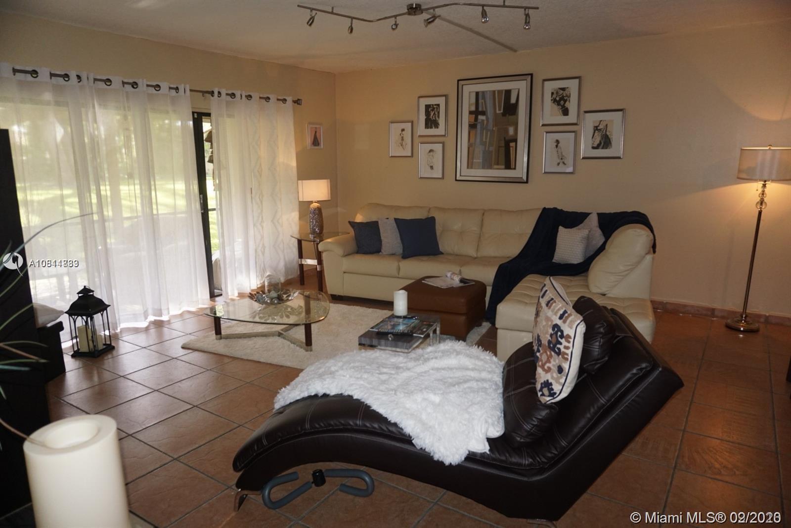 SUMMERTREE VILG CALIF CL - Residential Lease