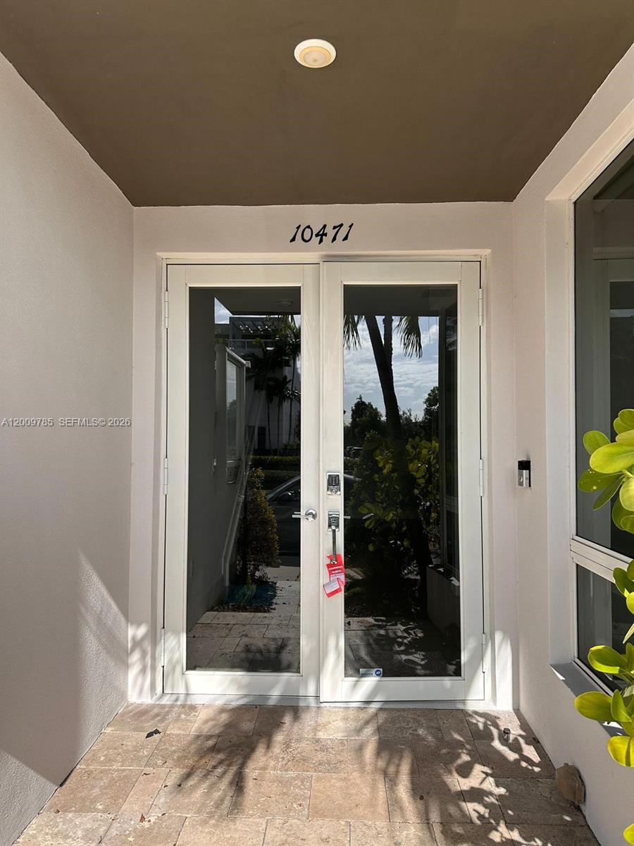 LANDMARK AT DORAL - Residential