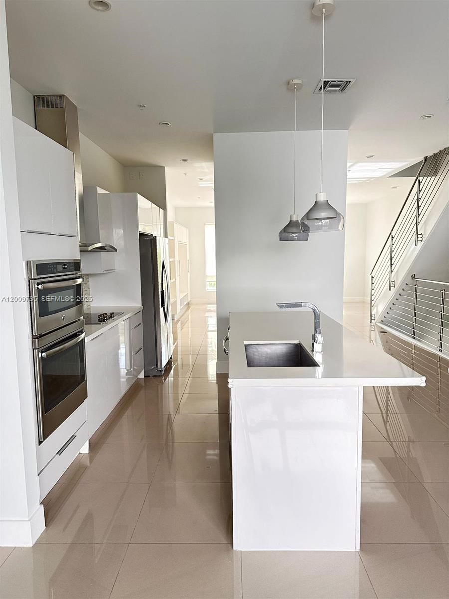 LANDMARK AT DORAL - Residential