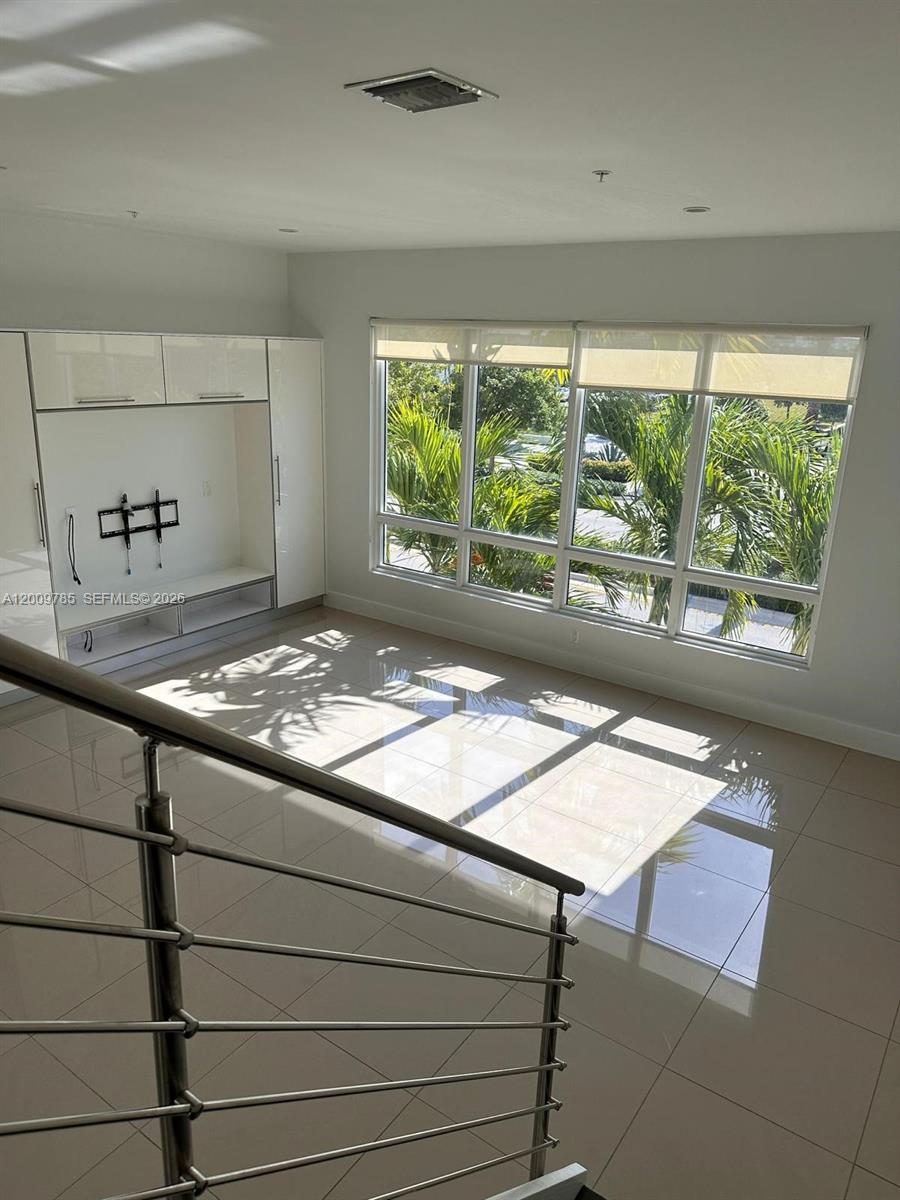 LANDMARK AT DORAL - Residential