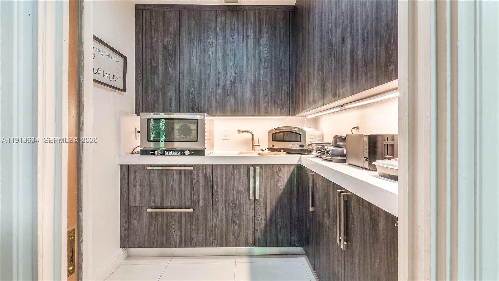 PINECREST LAKE ESTATES RE - Residential