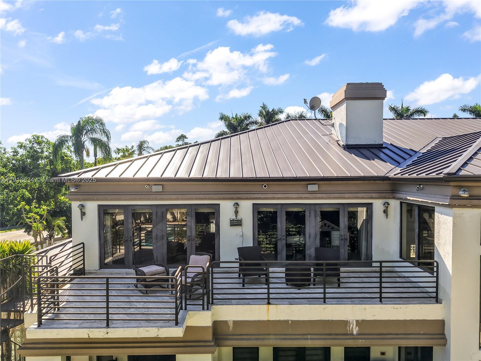 PINECREST LAKE ESTATES RE - Residential