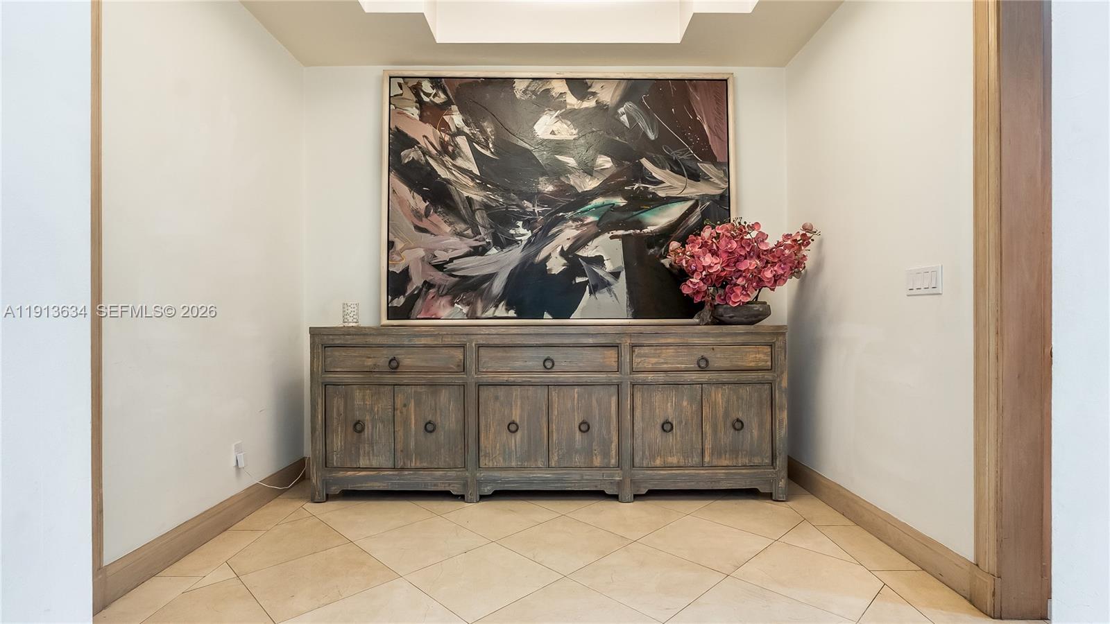 PINECREST LAKE ESTATES RE - Residential