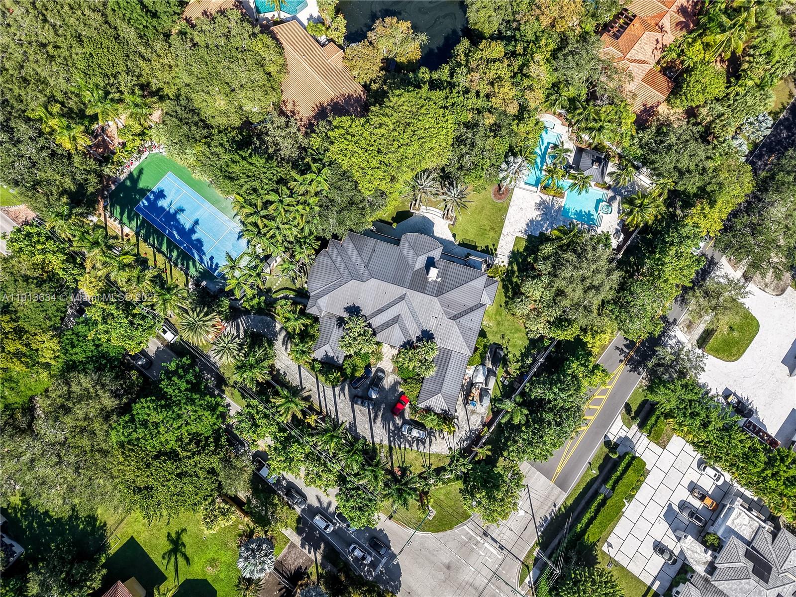 PINECREST LAKE ESTATES RE - Residential