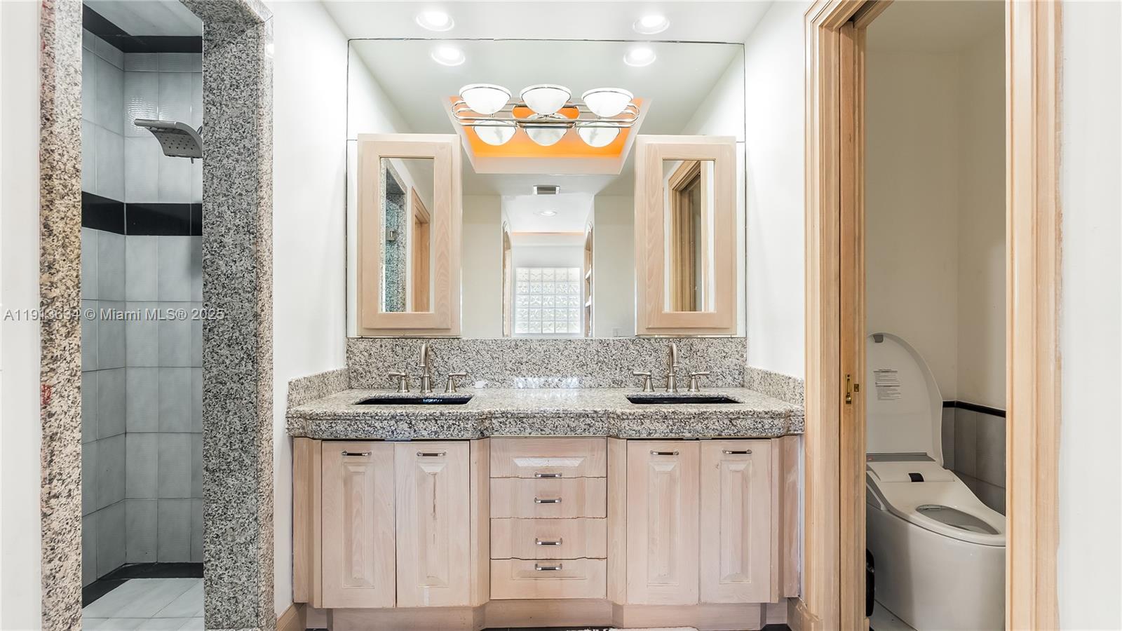 PINECREST LAKE ESTATES RE - Residential