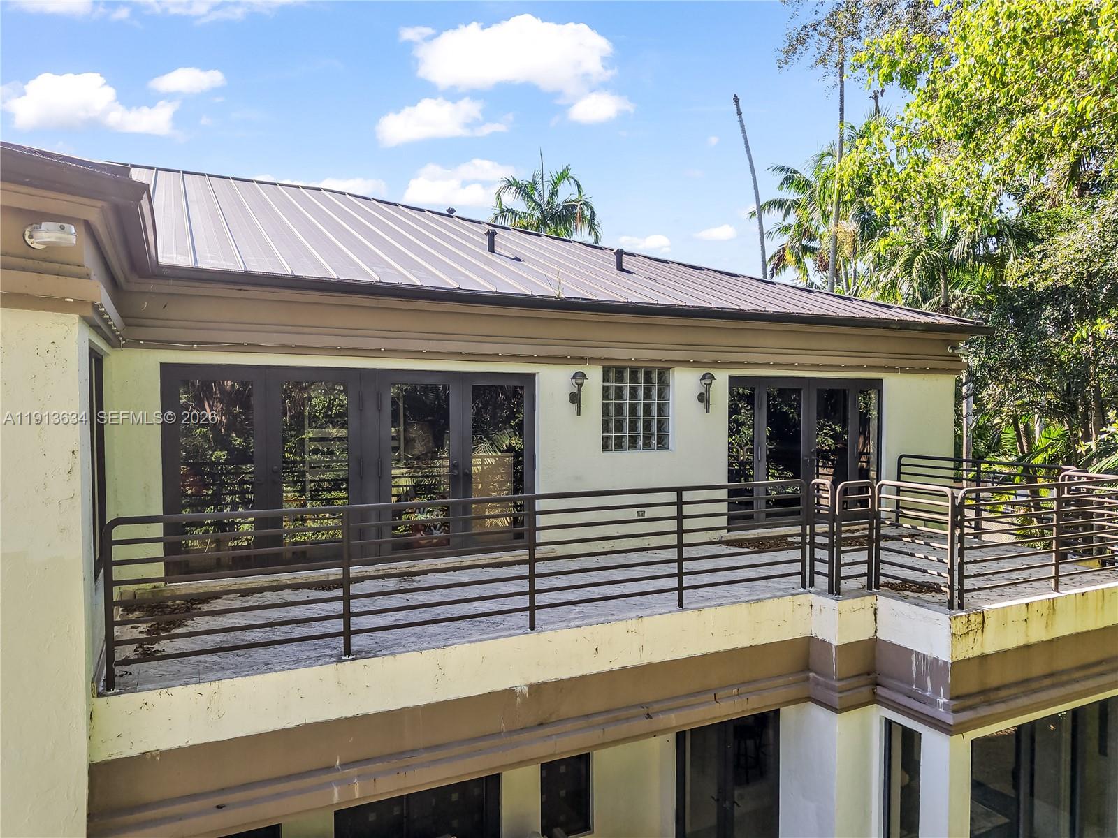 PINECREST LAKE ESTATES RE - Residential