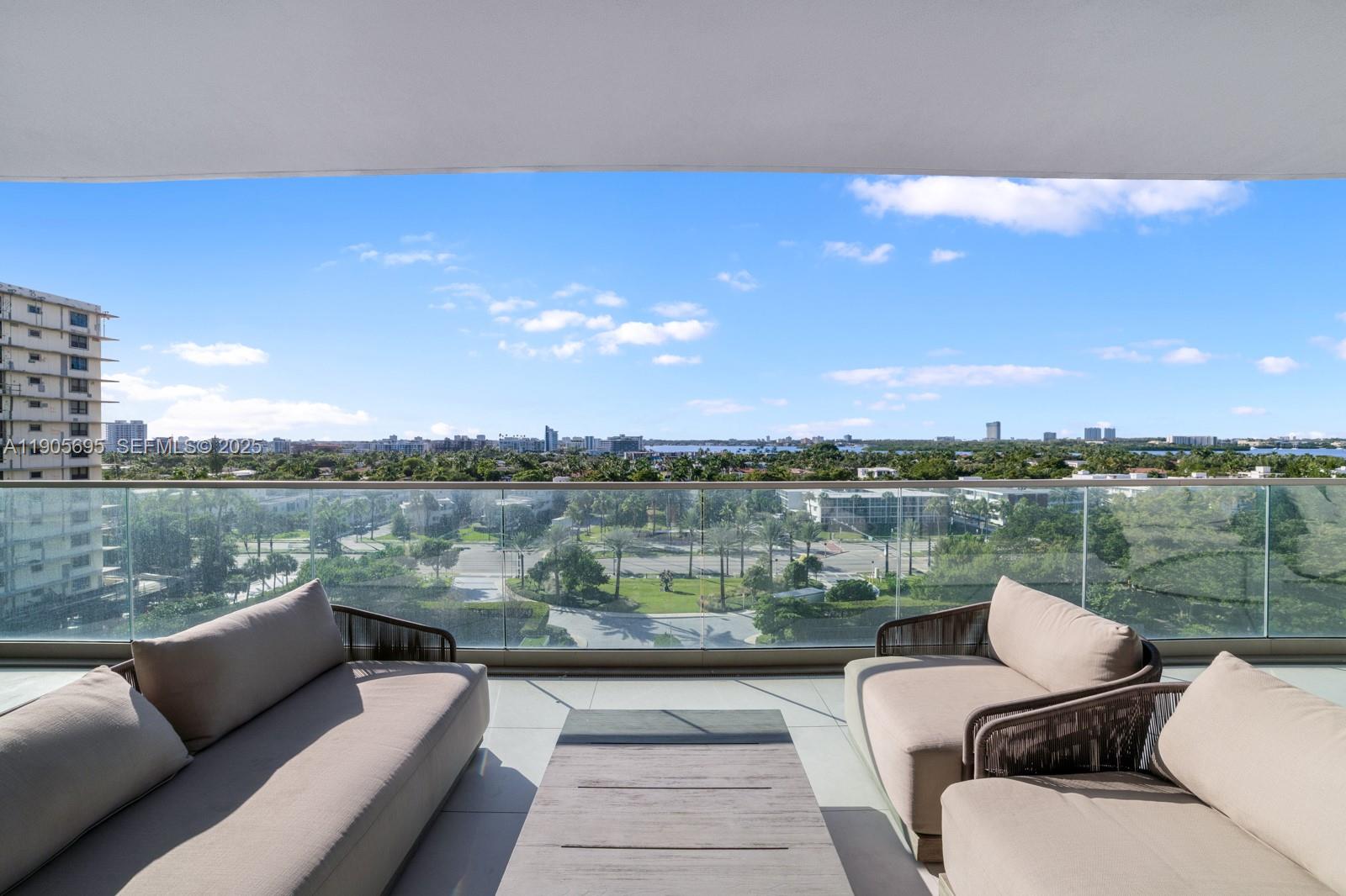 OCEANA BAL HARBOUR CONDO - Residential