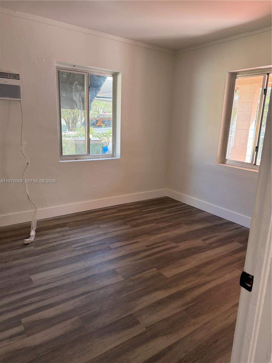 SUNKIST GROVE - Residential Lease